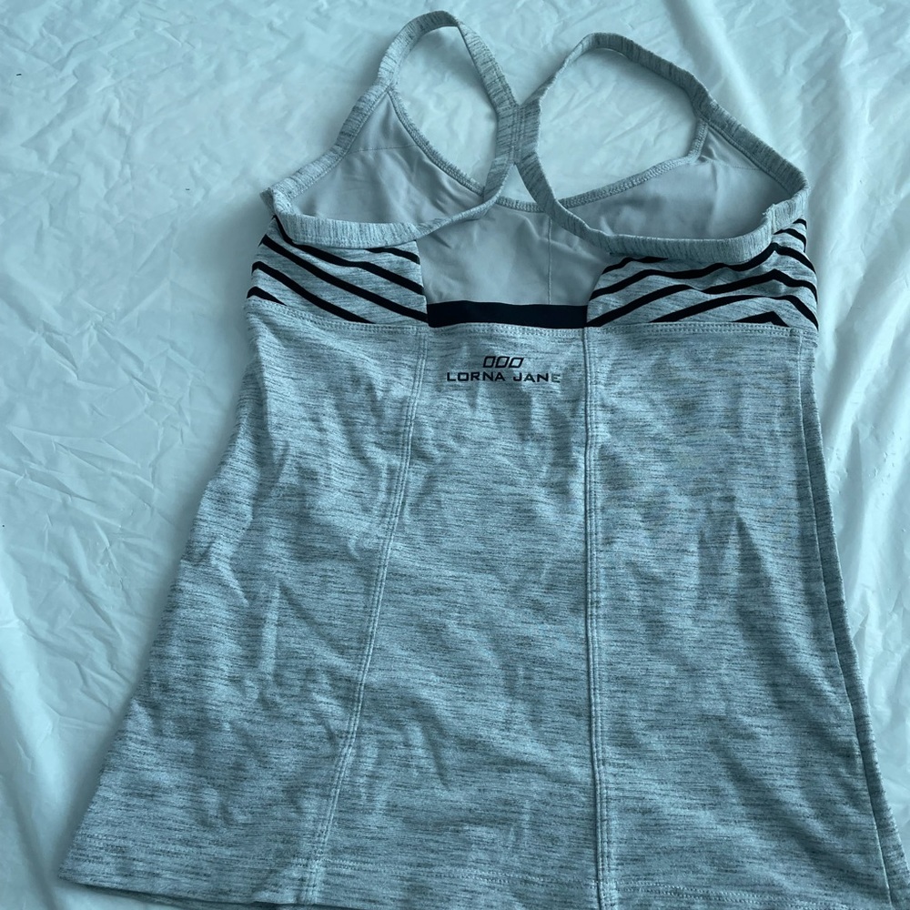 Sport top - Picture 2 of 3